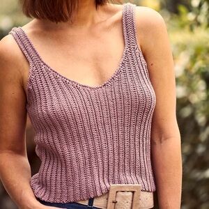 Moon & Madison Knit Acrylic TankTop size- XL